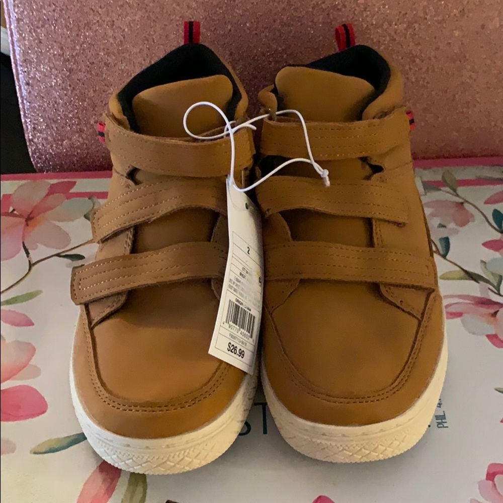 Boys' Arnold Casual Sneakers - Cat & Jack